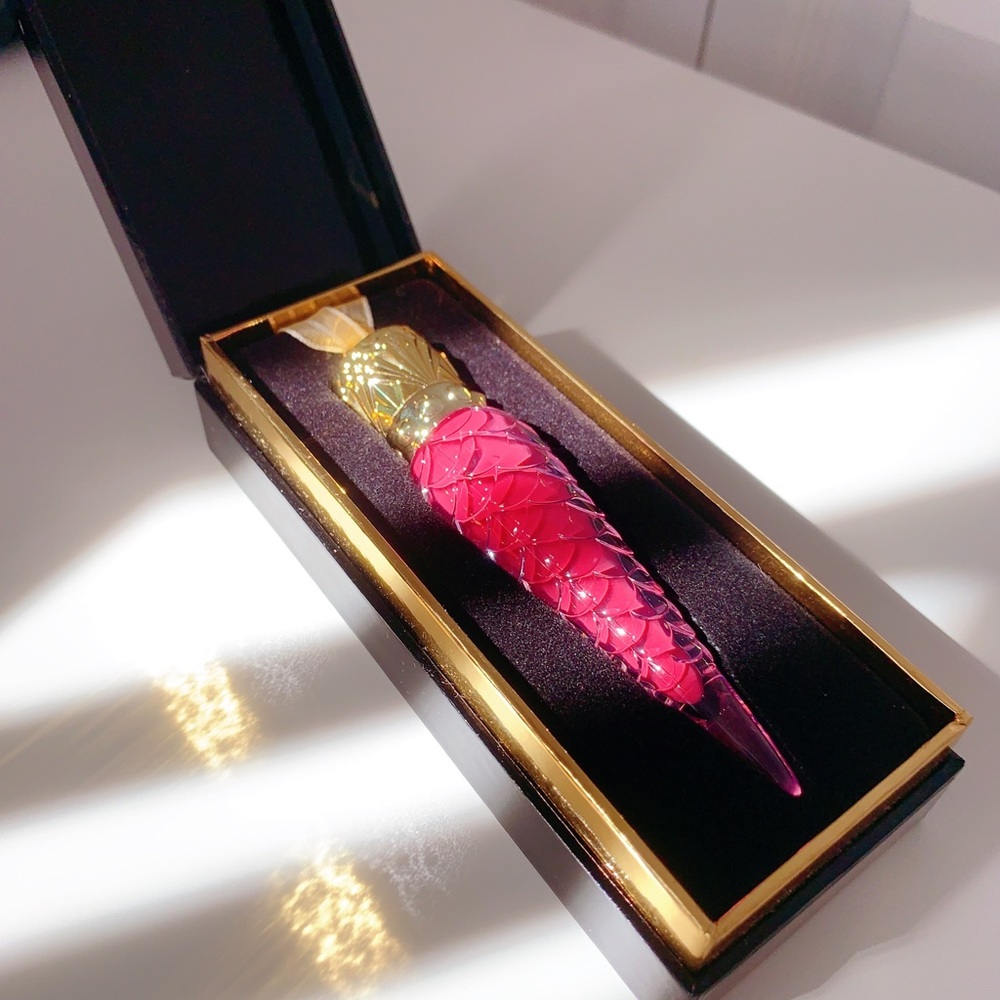 Christian Louboutin Loubilaque Lip Lacquer - Colibretta